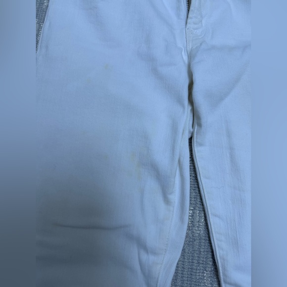 J crew 9" Mid Rise toothpick Jean In White, Size 27 - Picture 4 of 8